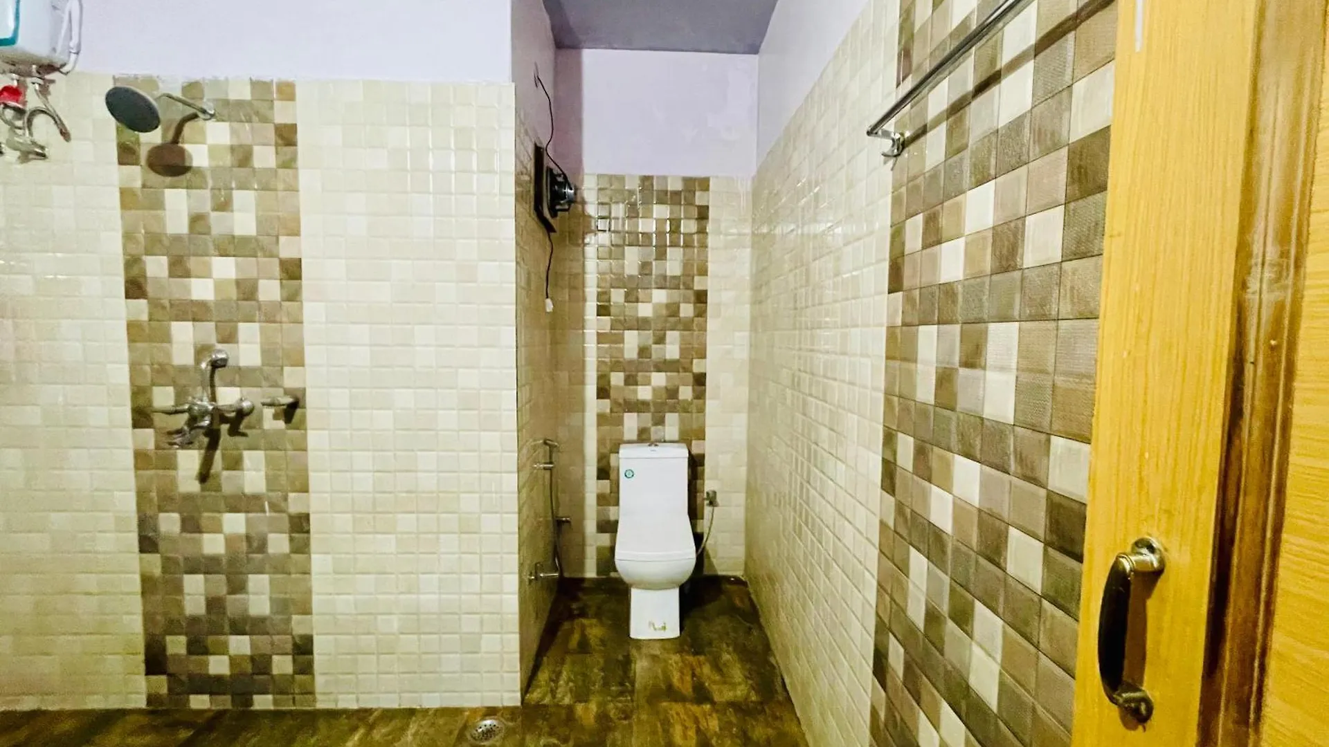 Dormtales Hostel Varanasi 0*,  Hindistan